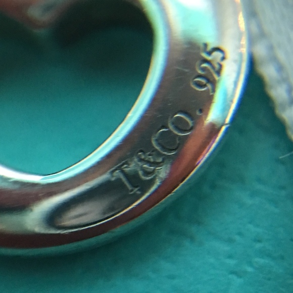 TIFFANY & CO. HEART STENCIL CUT-OUT NECKLACE - Picture 6 of 8